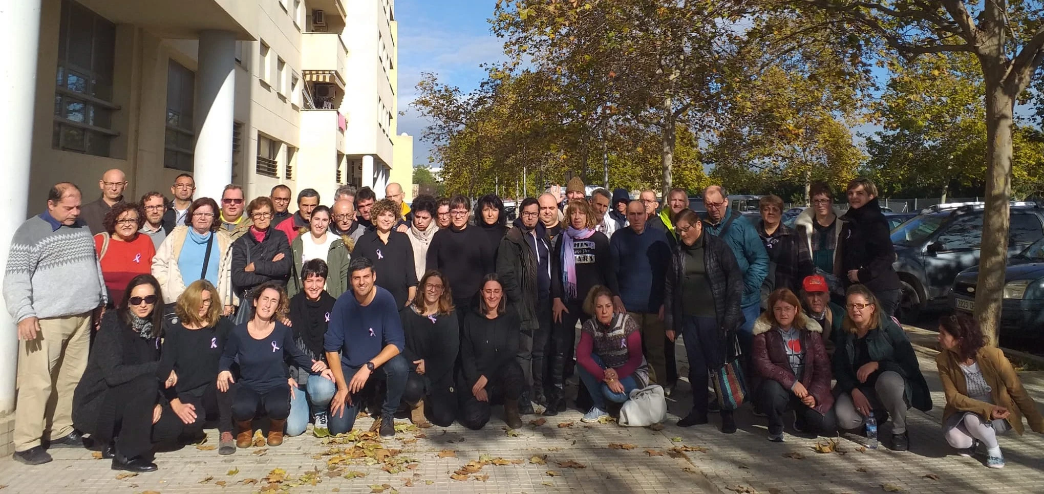 Manifest i minut de silenci en el Dia Internacional contra la violència de gènere