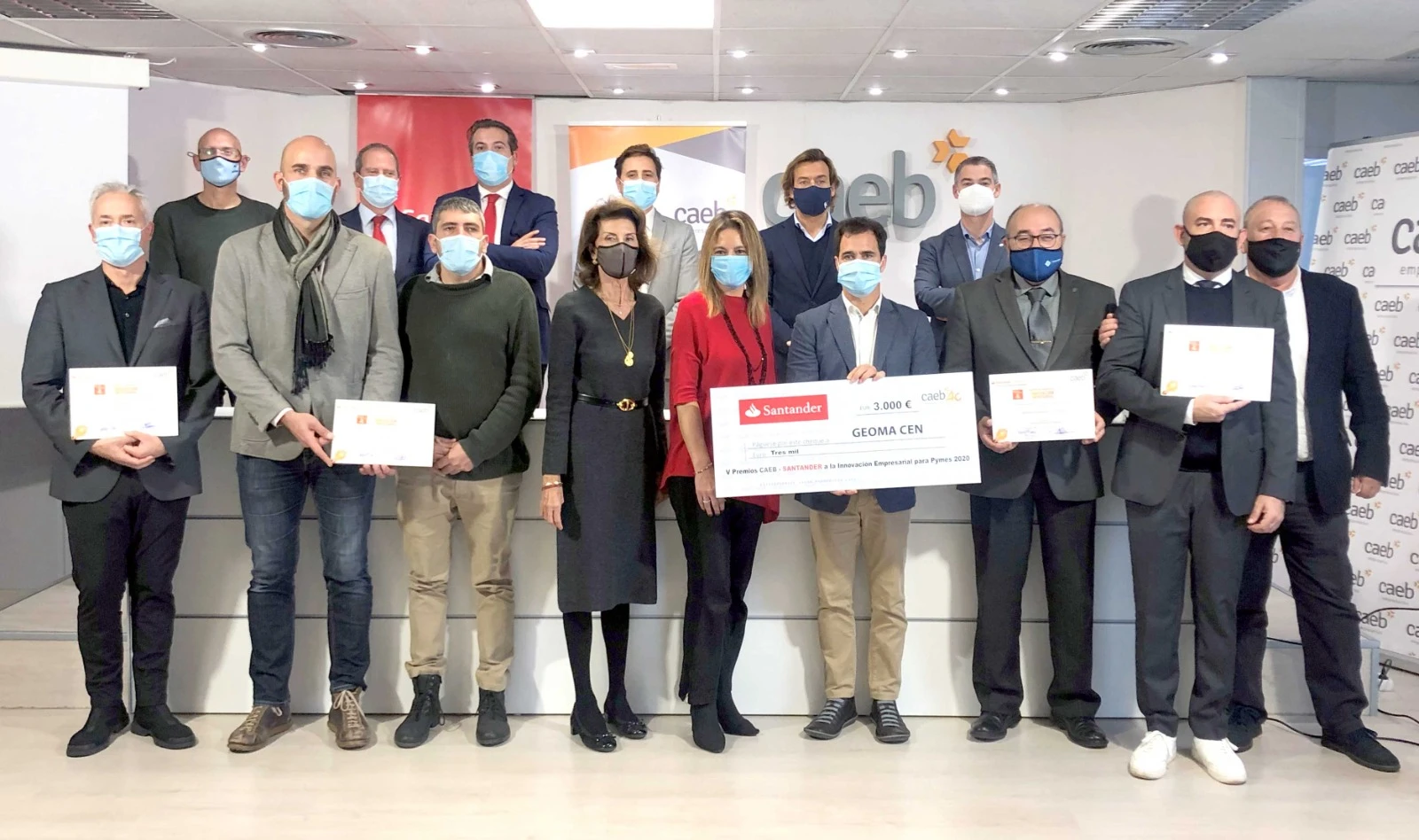 Tres Glops, "Pime Innovadora Finalista" en els Premis Caeb-Santander 2020