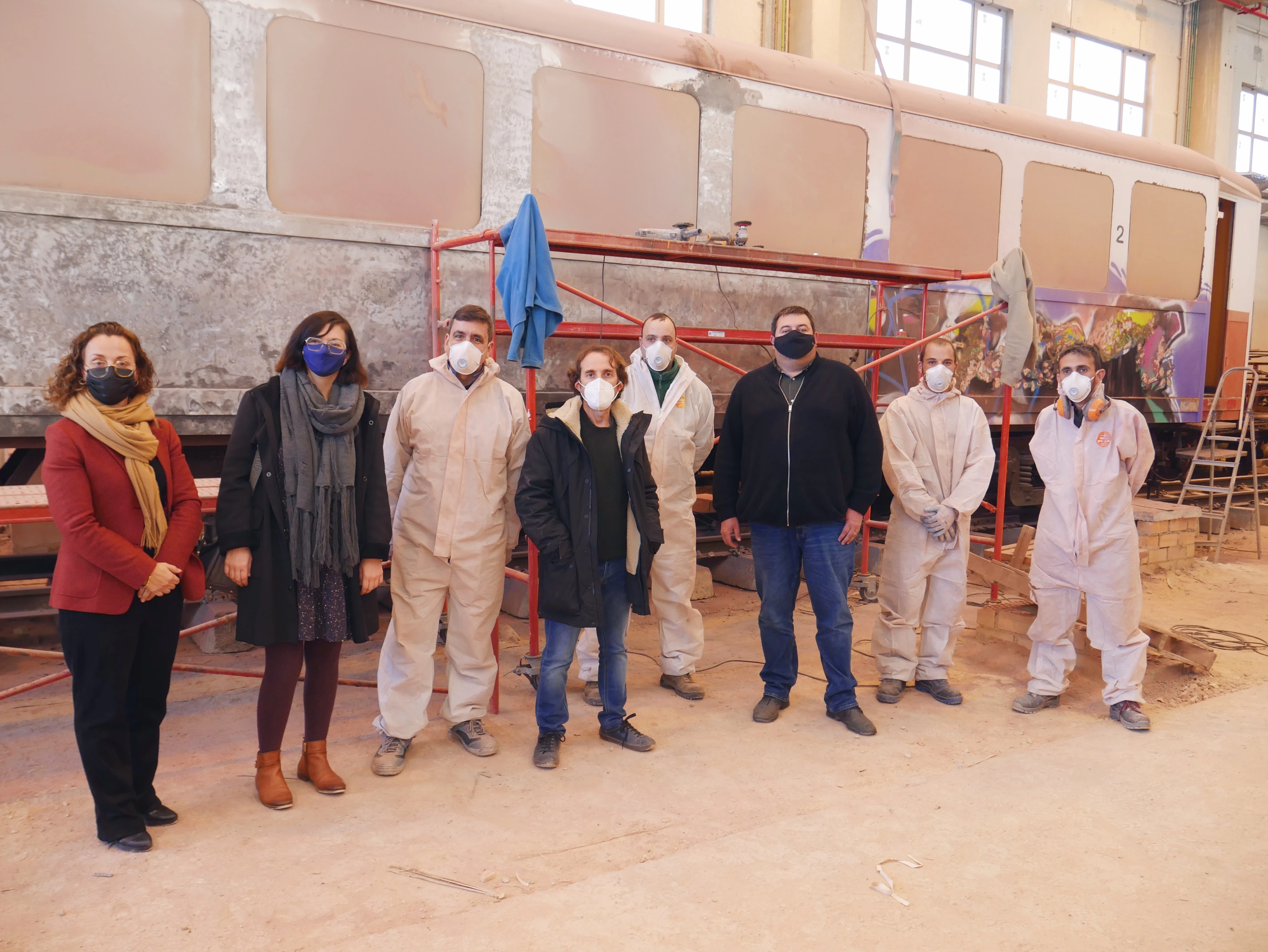 "Graffiti", un recurs didàctic i de reflexió social que permet la recuperació de patrimoni ferroviari i la inserció laboral