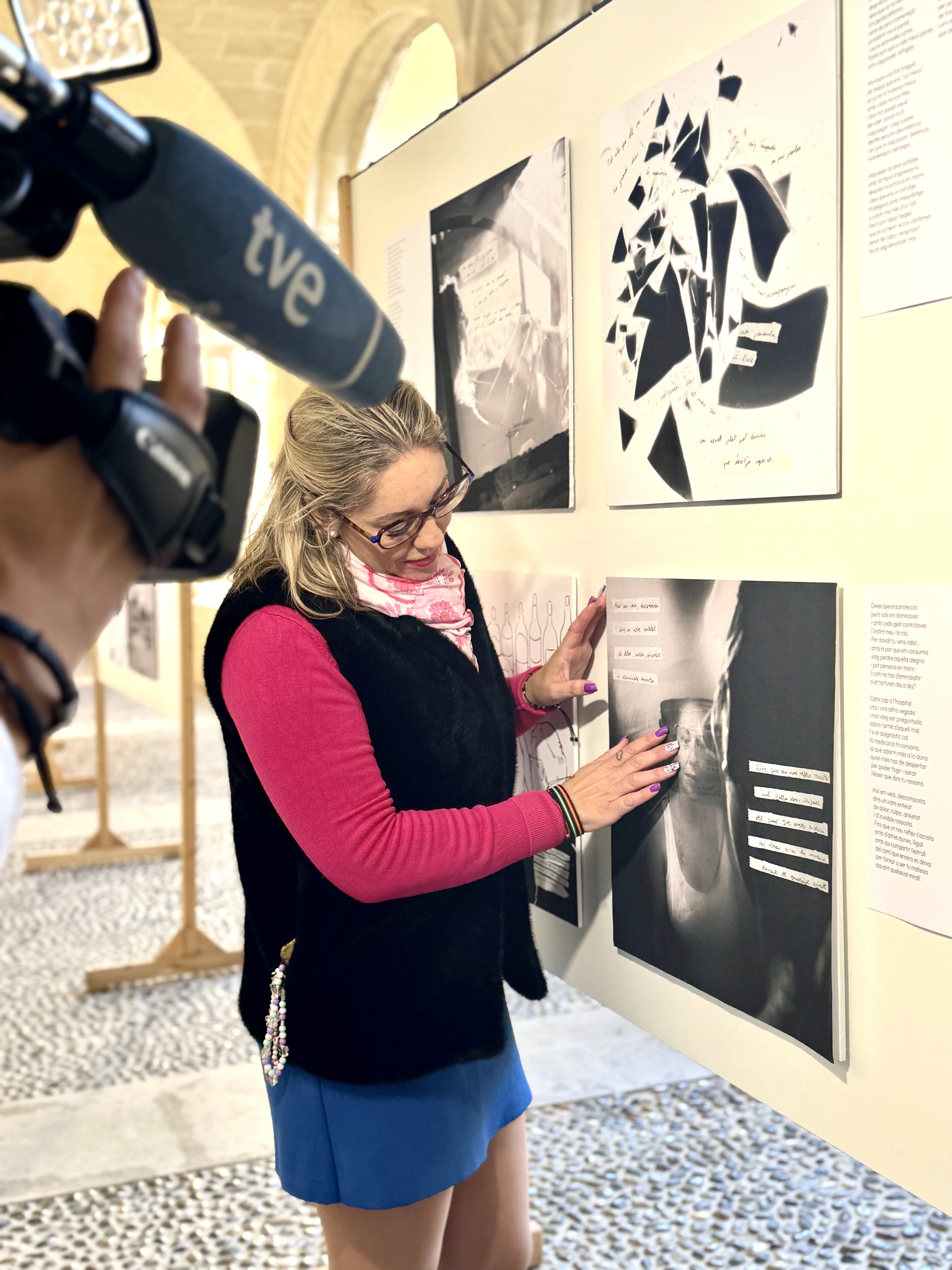 Estel de Llevant inaugura l’exposició “25N, 25 Dones”, un projecte artístic col·lectiu per visibilitzar les violències masclistes i el seu impacte en la salut mental